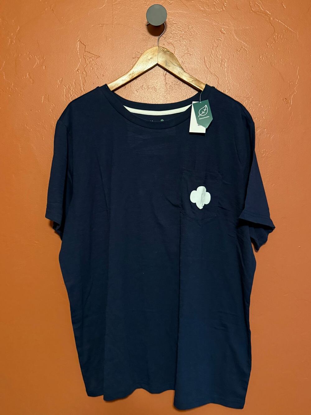 Girl Scouts Navy Blue Short Sleeve Pocket T-Shirt NEW